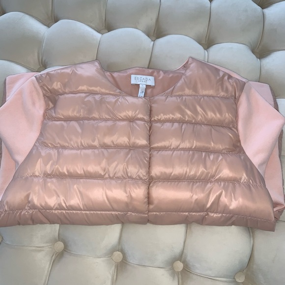 Escada sports, pink jacket. Size small. - Picture 5 of 6